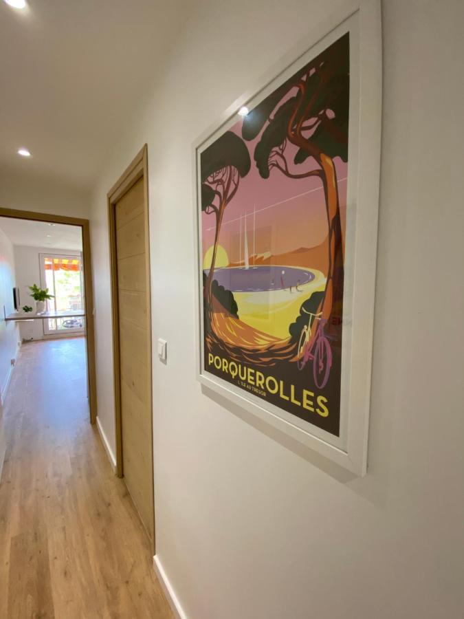 Superbe Appartement Avec Grande Terrasse Carqueiranne Exterior foto